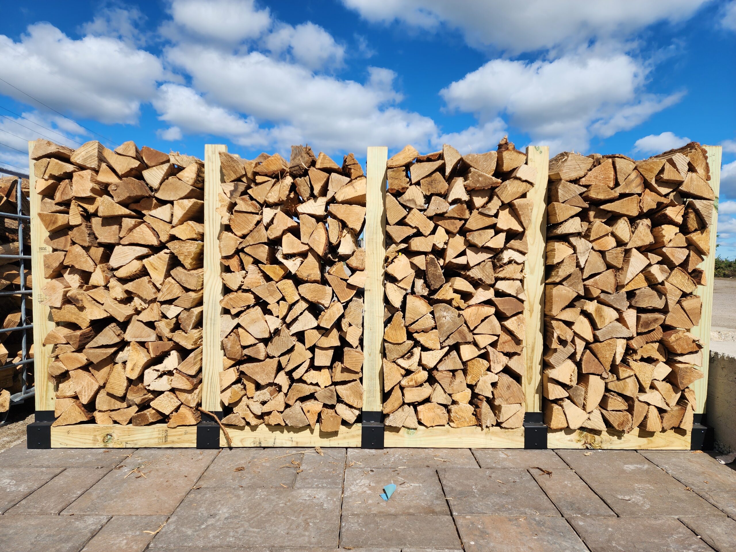 Kiln-Dried Mixed Hardwoods Firewood